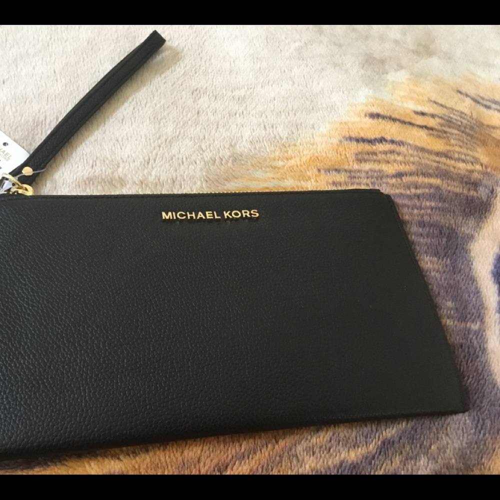 Lg zip clutch wristlet leather